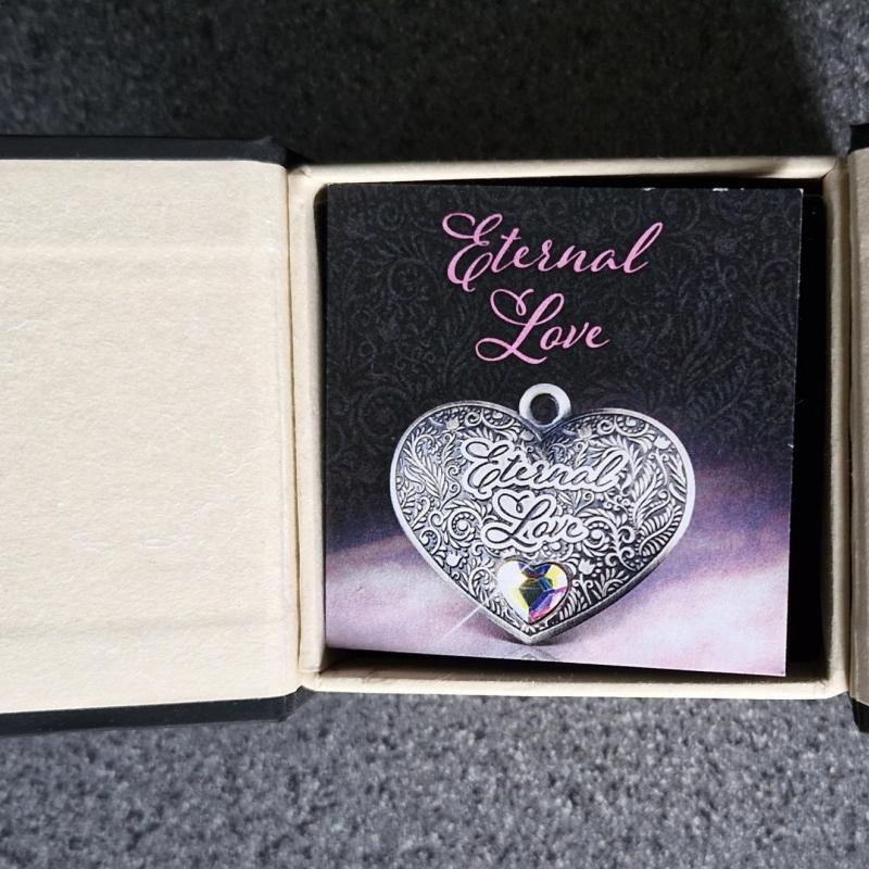 Undated Heart 'Eternal Love' coin