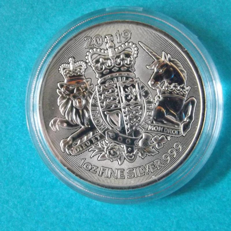 2019 Royal Arms £2 silver coin.