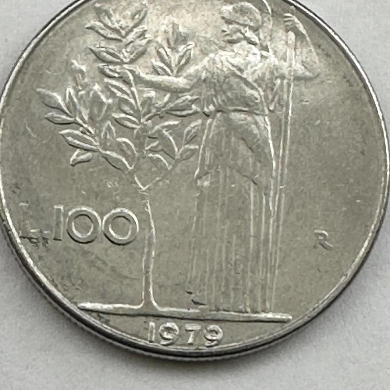 Italy 100L One Hundred Lire Coin 1977 Goddess Minerva Facing Left Reaching an Olive Tree