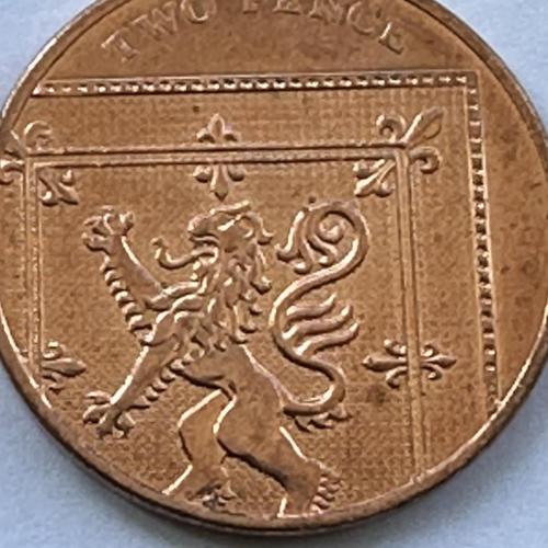 2016 2p Two Pence Coins Shield Reverse Crap Cheap and Cheerful Condition