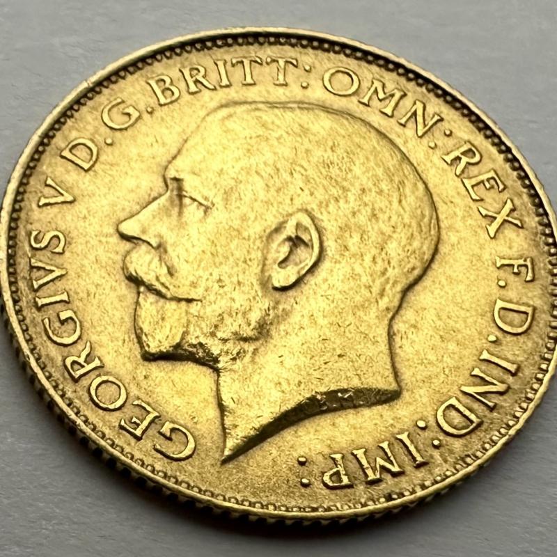 1925 Gold Half Sovereign - South Africa