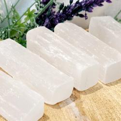 Essentials cleansing kit , Palo santo ,white candle & selenite stick