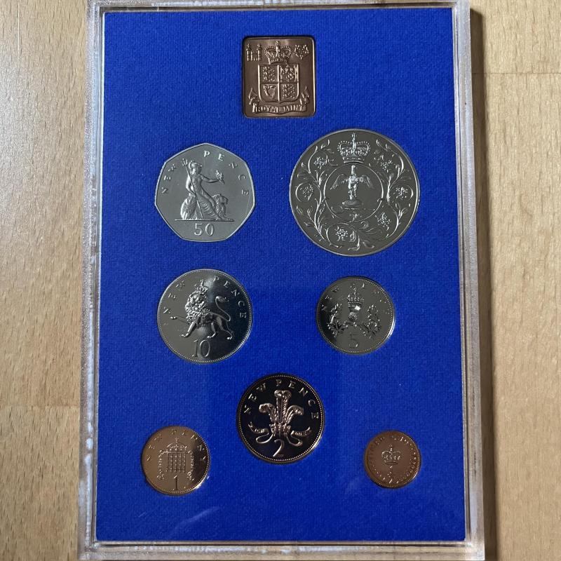 1977 UK Proof Coin Set - Coinage of Great Britain & Northern Ireland