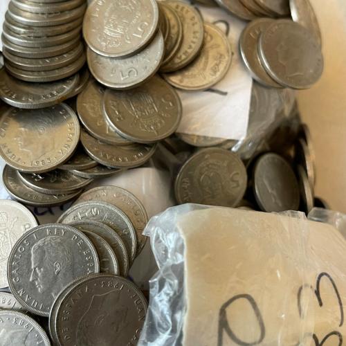 5 ptas Pesata Coin 1983 Spanish Spain Espana Juan Carlos VAT Receipt Given