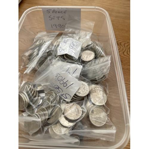 5p Circulated Five Pence 1990-1999 9x Set Queen Elizabeth 2nd Jubilee Memorial