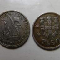 Portugal 1983 2.5 Escudos Two and a Half 2/12  Coins Sailing Ship and Shields