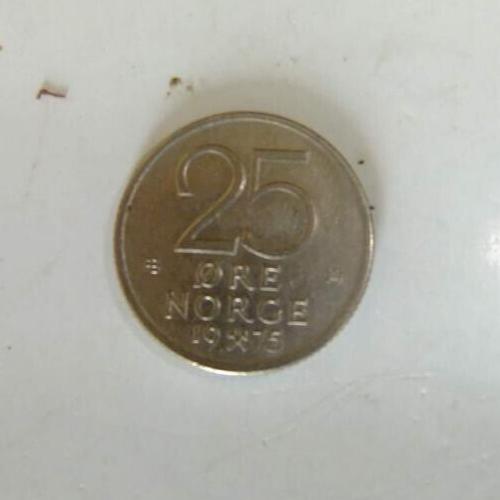 1975 Norway 25 Ore Coin Crowned Olav V Monogram Circulated Condition