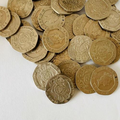 20p 1997 VGC QE 2nd Queen Elizabeth 2nd Tudor Rose Jubilee Death Memoriam Memory