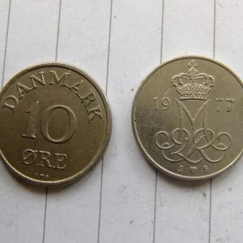 Denmark 10 Ore Coin 1950 Danish Crowned Monogram Circulated Condition