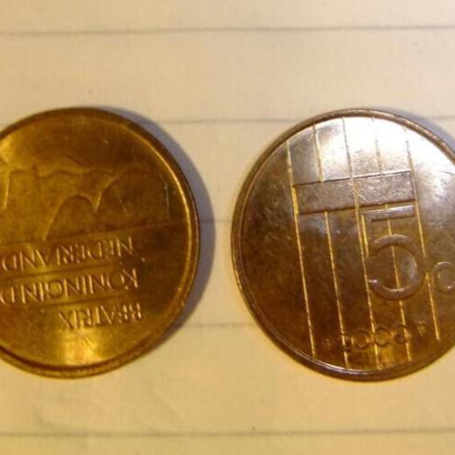 Netherlands 1992 Five Cents 5c Coin Circulated Condition Bust Of Beatrix
