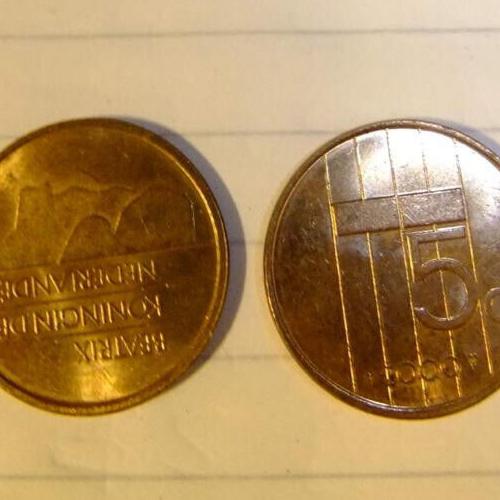 Netherlands 1993 Five Cents 5c Coin Circulated Condition Bust Of Beatrix