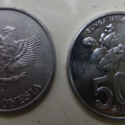 Indonesia 2010 ANGKLUNG 500 Rupiah Coin Jasmine Flower Asia Good Condition Coins