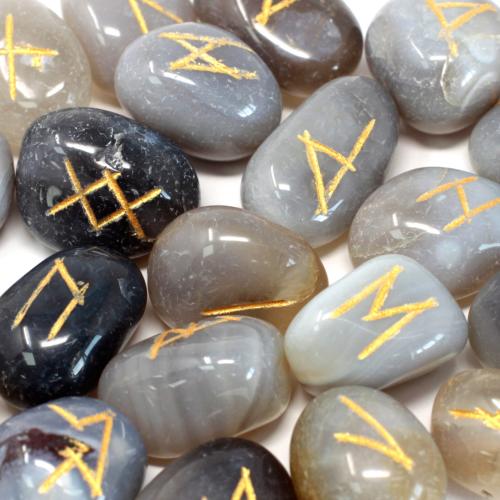 Rune Stones Set in Pouch-Grey Agate (incl p&p)